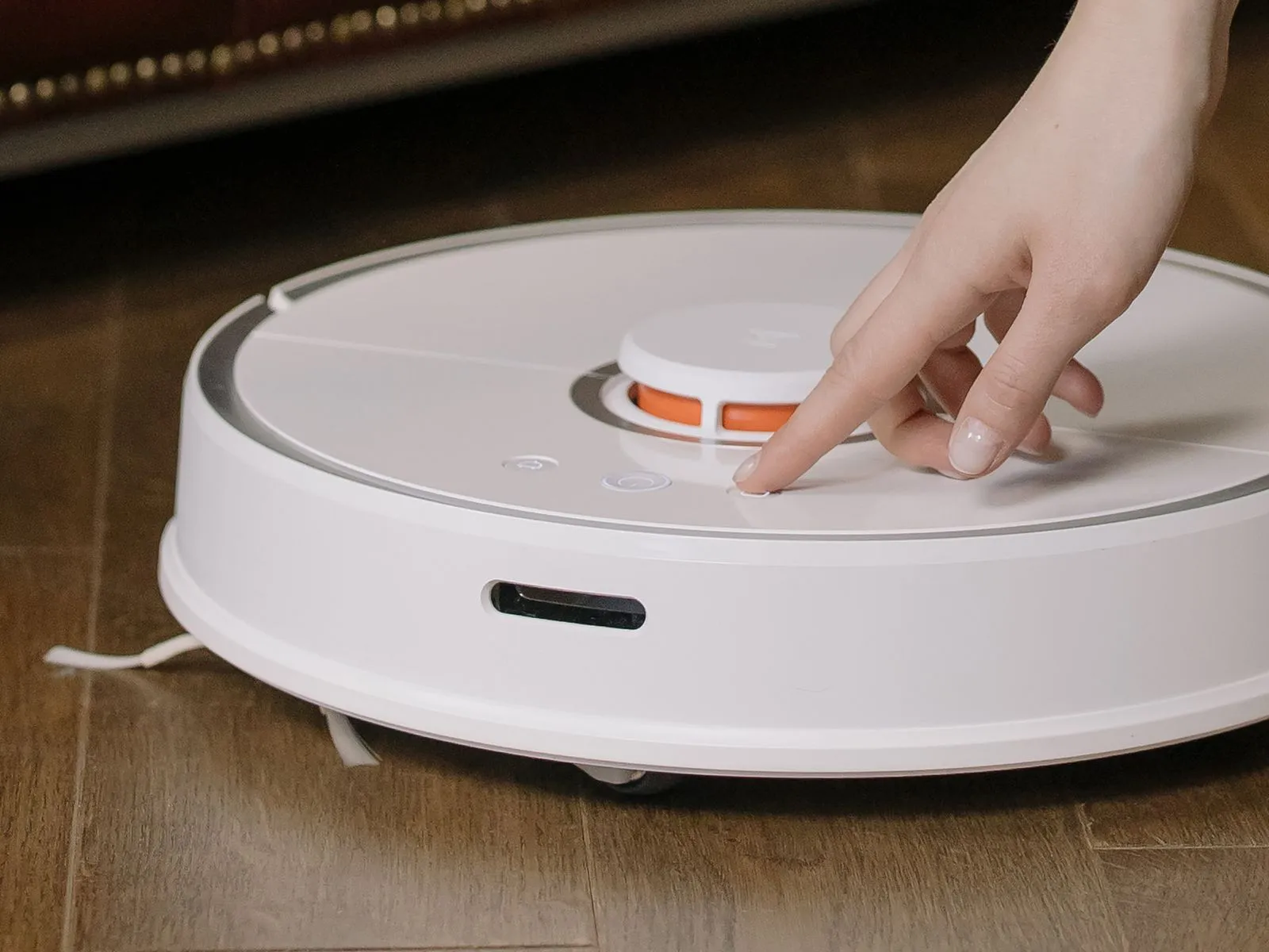 Modern robotic vacuum supporting daily floor care